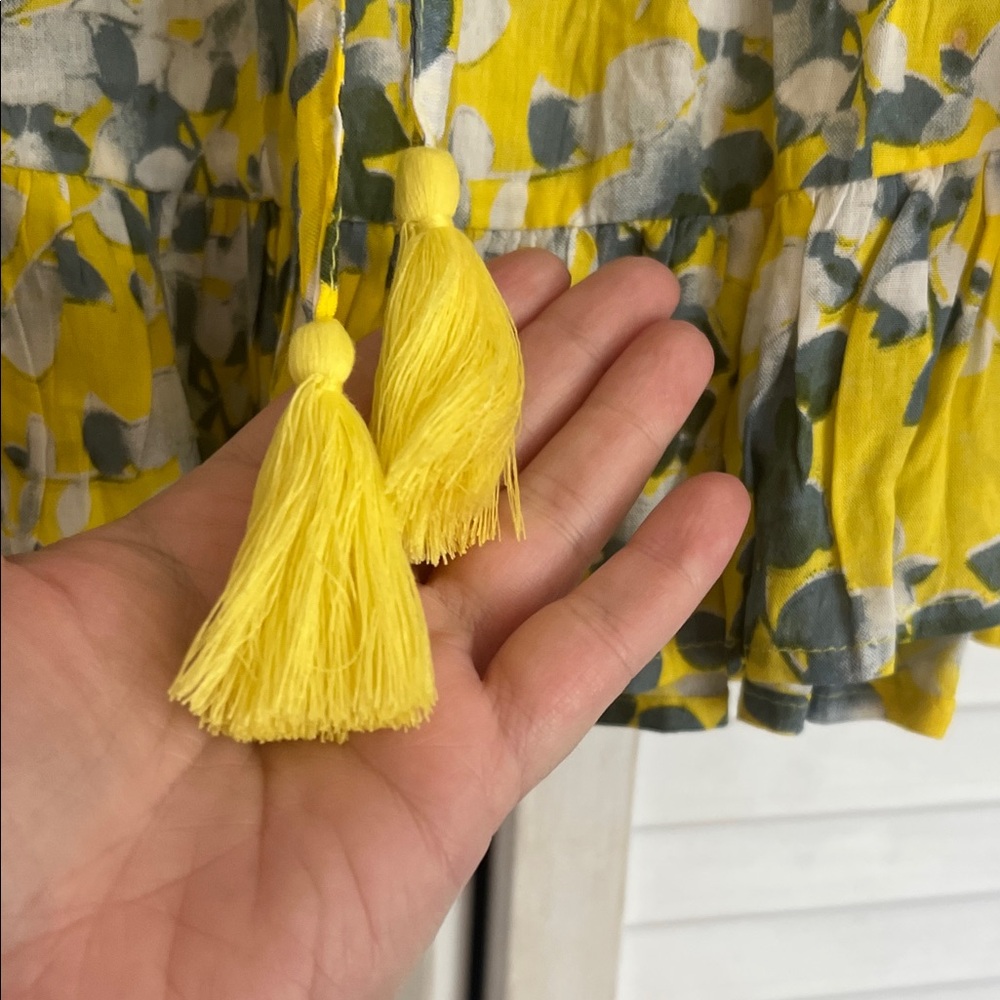 Tiare Hawaii Asymmetrical Skirt set in Yellow and Gray Floral - Picture 7 of 13